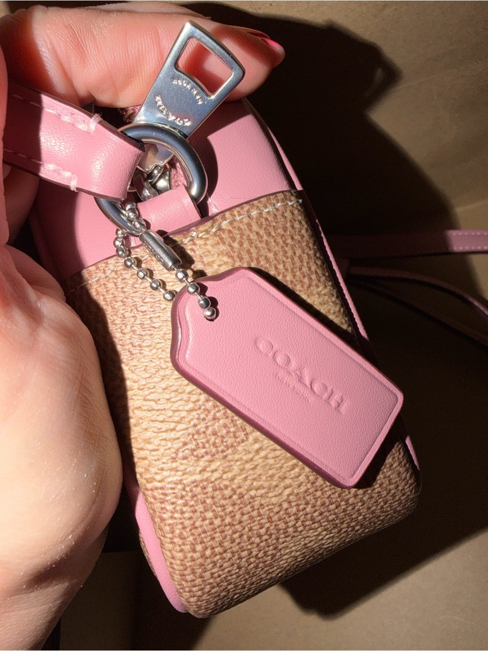 Coach Signature Canvas Jamie camera Crossbody Bag in Brown and Pink - Picture 2 of 7
